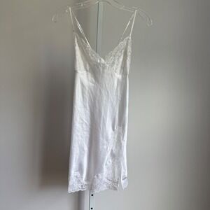 Frederick's of Hollywood Chemises slip size medium‎